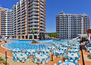 شقة مؤثثة جزئياً ضمن مجمع فاخر في منطقة محمودلار – ألانيا