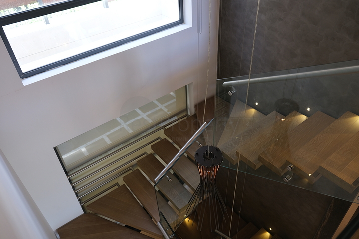 مشروع فيلا فاخرة مطلة على القلعة القديمة والبحر في وسط بودروم