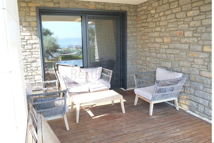 مشروع فيلا فاخرة مطلة على القلعة القديمة والبحر في وسط بودروم