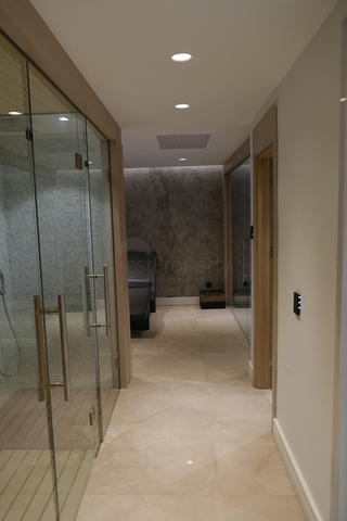 مشروع فيلا فاخرة مطلة على القلعة القديمة والبحر في وسط بودروم