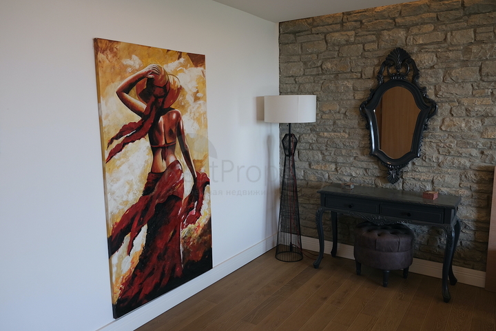 مشروع فيلا فاخرة مطلة على القلعة القديمة والبحر في وسط بودروم