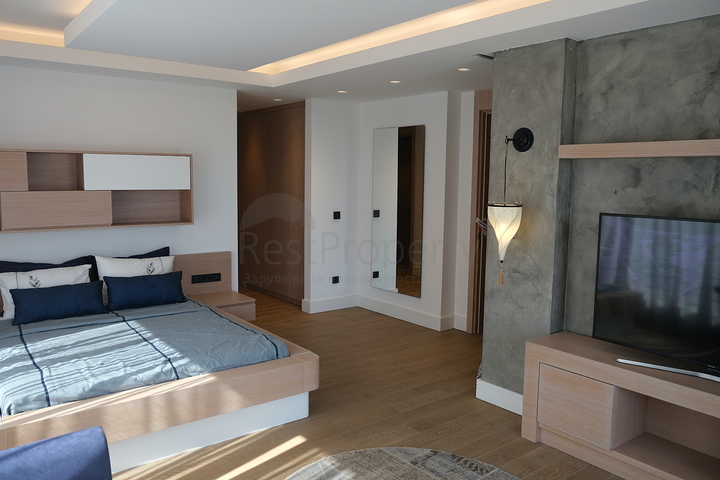 مشروع فيلا فاخرة مطلة على القلعة القديمة والبحر في وسط بودروم