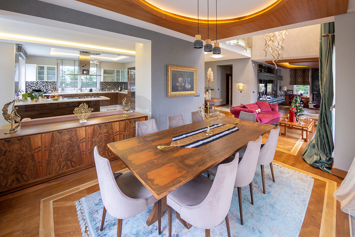 فلل مع اطلالة بحرية في اسطنبول 