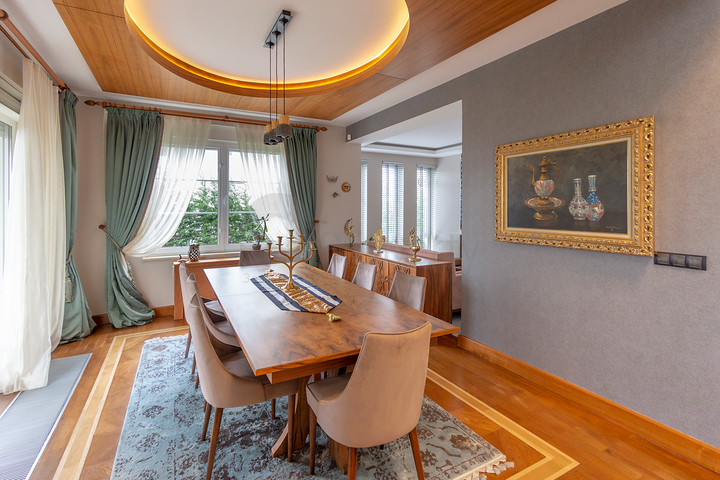 فلل مع اطلالة بحرية في اسطنبول 