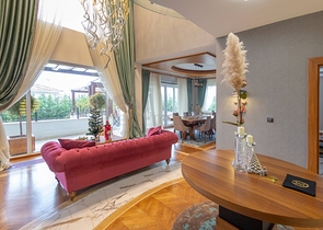 فلل مع اطلالة بحرية في اسطنبول 