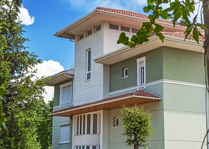 فلل مع اطلالة بحرية في اسطنبول 