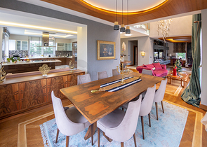 فلل مع اطلالة بحرية في اسطنبول 