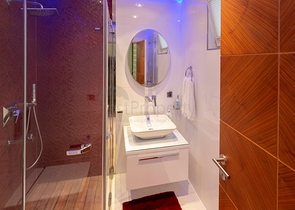 فلل مع اطلالة بحرية في اسطنبول 