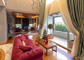 فلل مع اطلالة بحرية في اسطنبول 