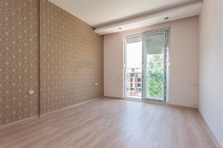 شقة بتخطيط 1+1 ضمن مجمع سكني في منطقة هورما كونيالتي – أنطاليا