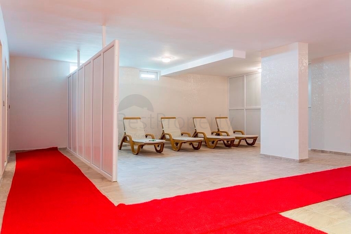 شقة بتخطيط 1+1 ضمن مجمع سكني في منطقة هورما كونيالتي – أنطاليا