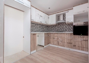 شقة بتخطيط 1+1 ضمن مجمع سكني في منطقة هورما كونيالتي – أنطاليا