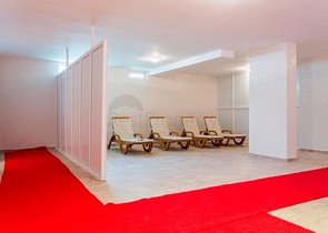 شقة بتخطيط 1+1 ضمن مجمع سكني في منطقة هورما كونيالتي – أنطاليا