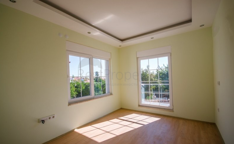 فيلا واسعة منفصلة في منطقة كاميوفا – كيمير