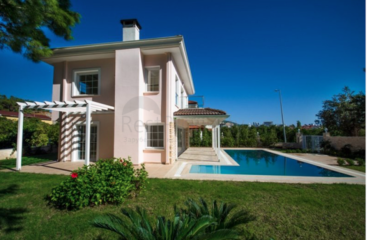 فيلا واسعة منفصلة في منطقة كاميوفا – كيمير