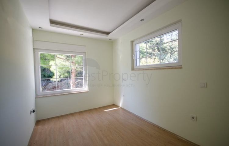 فيلا واسعة منفصلة في منطقة كاميوفا – كيمير