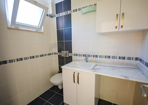 فيلا واسعة منفصلة في منطقة كاميوفا – كيمير