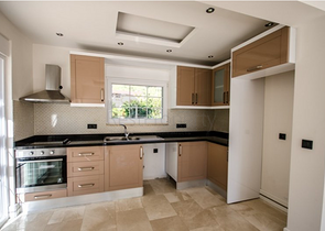 فيلا واسعة منفصلة في منطقة كاميوفا – كيمير