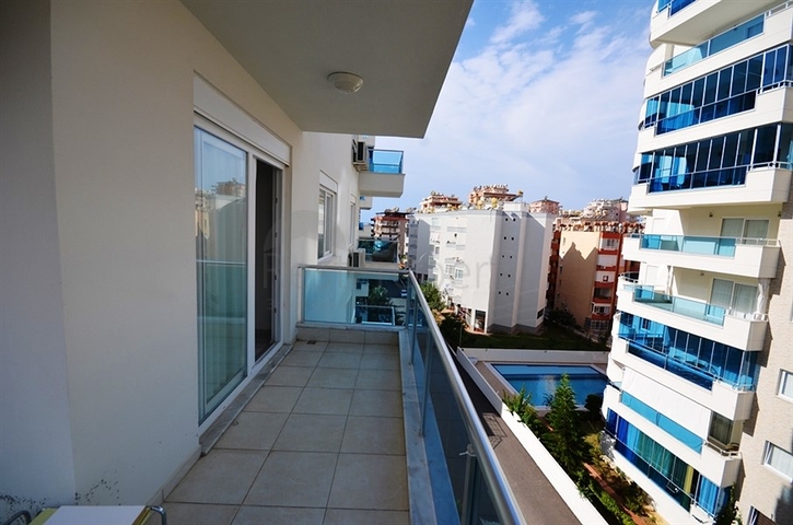 شقة مؤثثة بالكامل في منطقة محمودلار – ألانيا