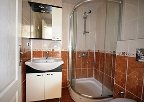 شقة مؤثثة بالكامل في منطقة محمودلار – ألانيا