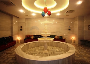 شقق وفلل ضمن مجمع غولد سيتي / الانيا 