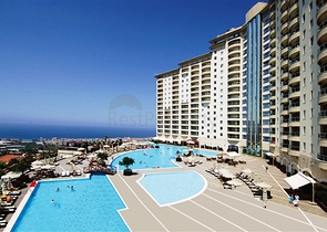 شقق وفلل ضمن مجمع غولد سيتي / الانيا 