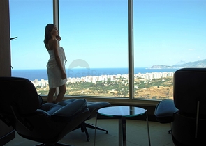 شقق وفلل ضمن مجمع غولد سيتي / الانيا 