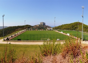 شقق وفلل ضمن مجمع غولد سيتي / الانيا 