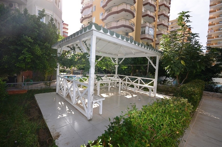 شقة مؤثثة بسعر مناسب في منطقة محمودلار – ألانيا