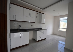 بنتهاوس بتخطيط 3+1 في منطقة محمودلار – ألانيا