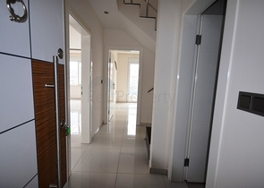 بنتهاوس بتخطيط 3+1 في منطقة محمودلار – ألانيا