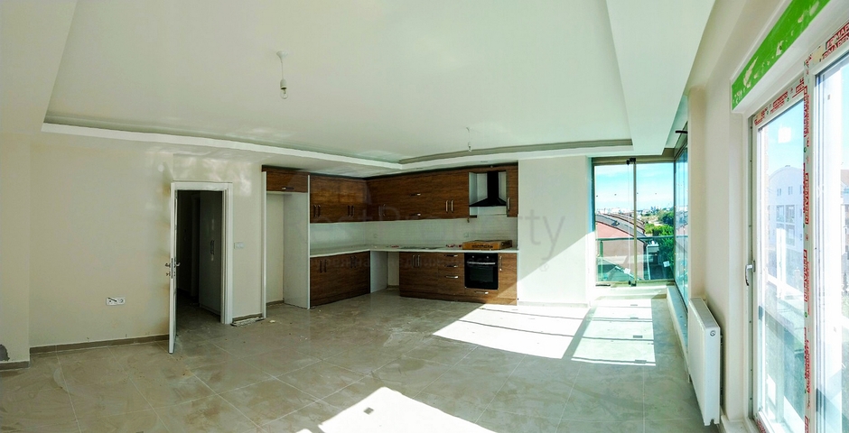 مشروع إستثماري قيد الإنشاء بالأقساط دون فوائد  في منطقة كونيالتي – أنطاليا