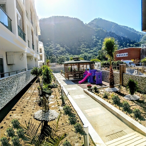 مشروع إستثماري قيد الإنشاء بالأقساط دون فوائد  في منطقة كونيالتي – أنطاليا