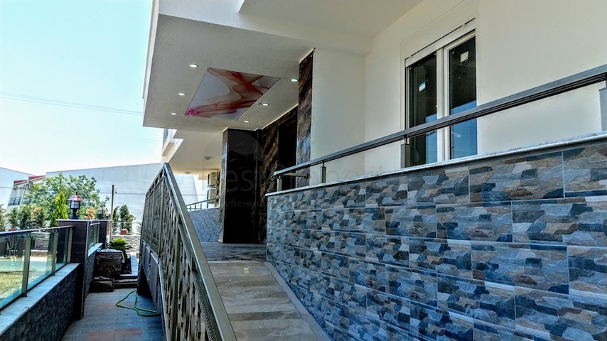 مشروع إستثماري قيد الإنشاء بالأقساط دون فوائد  في منطقة كونيالتي – أنطاليا