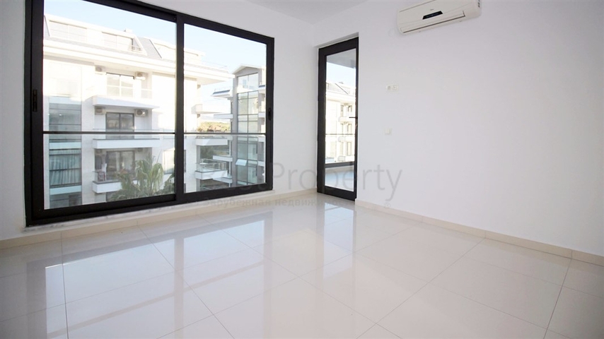 شقة ضمن مجمع سكني فاخر في منطقة كاستل – ألانيا