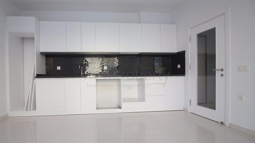 شقة ضمن مجمع سكني فاخر في منطقة كاستل – ألانيا