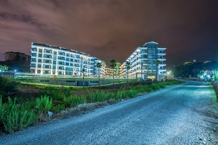 شقة ضمن مجمع سكني فاخر في منطقة كاستل – ألانيا