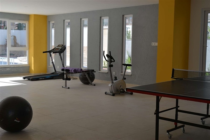 شقة بتخطيط 1+1 في وسط محمودلار – ألانيا