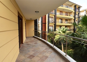 شقة مؤثثة على الخط الأول من البحر في مركز ألانيا