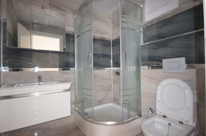 شقة بنتهاوس مع مناظر ساحرة لاتوصف في منطقة محمودلار – ألانيا