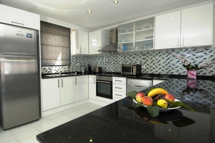 فيلا مميزة في منطقة اوفاجيك – فتحية 