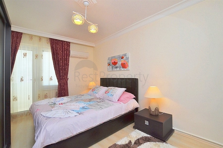 شقة عائلية واسعة مؤثثة في منطقة محمودلار – ألانيا