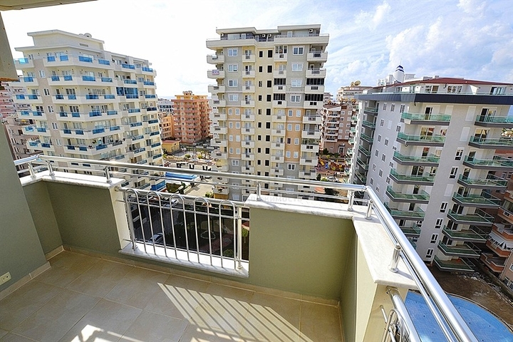 شقة عائلية واسعة مؤثثة في منطقة محمودلار – ألانيا