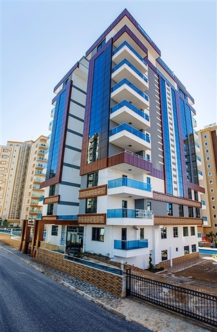 شقق ضمن مجمع سكني في منطقة محمودلار – ألانيا