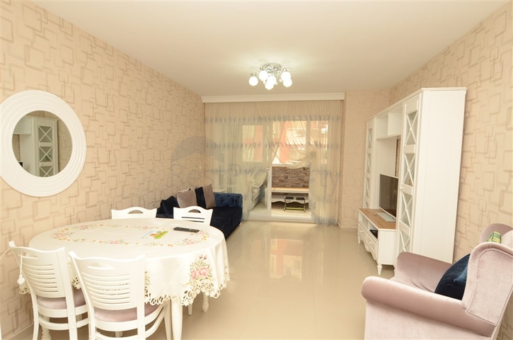 شقة مؤثثة من قبل المالك في منطقة محمودلار – ألانيا