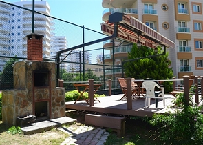 شقة مؤثثة من قبل المالك في منطقة محمودلار – ألانيا