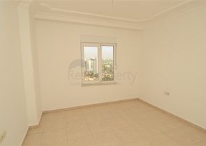 شقق عائلية واسعة في منطقة محمودلار – ألانيا