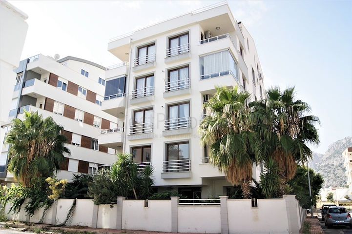 شقة بتخطيط 2+1 في حي هورما كونيالتي – أنطاليا