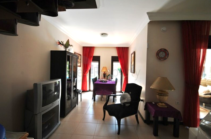 فيلا مؤثثة بالكامل في كيمير