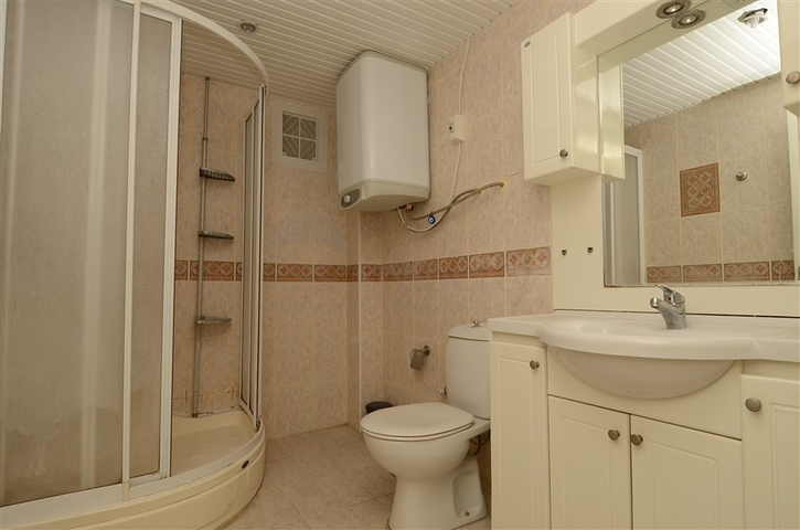 شقة دوبلكس واسعة في مركز منطقة أوبا – ألانيا